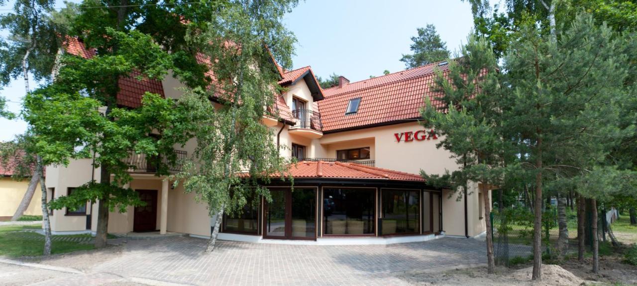 Osrodek Vega Hotel Pobierowo Exterior photo